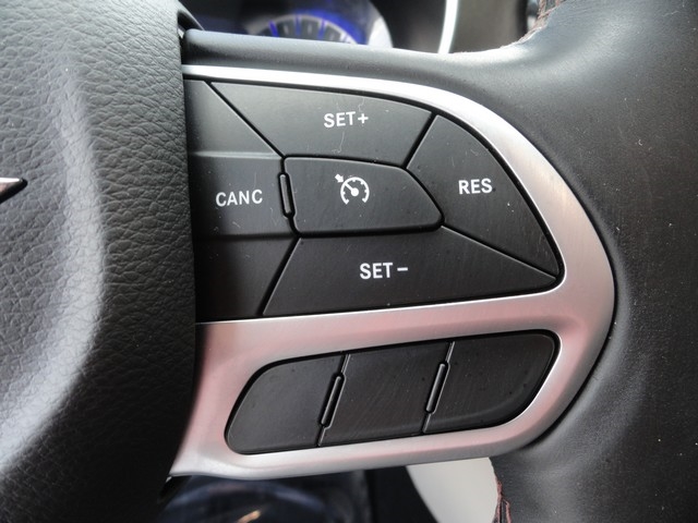 Chrysler Pacifica Touring-L Plus FWD 2017