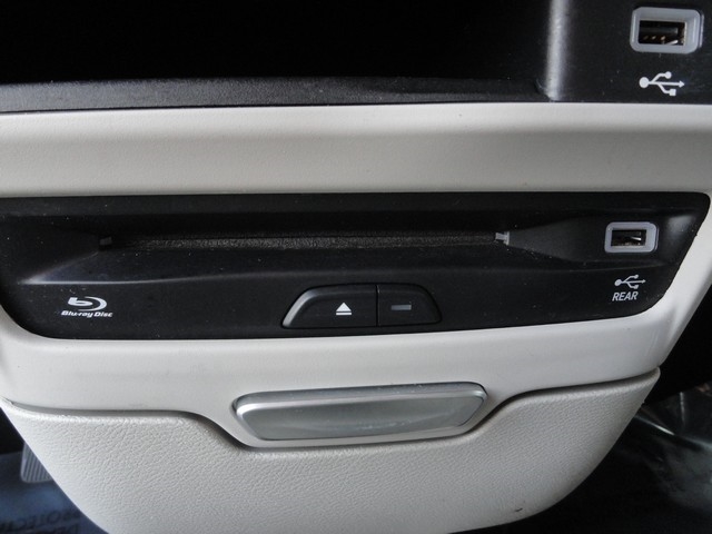 Chrysler Pacifica Touring-L Plus FWD 2017