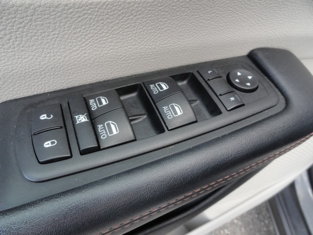 Chrysler Pacifica Touring-L Plus FWD 2017