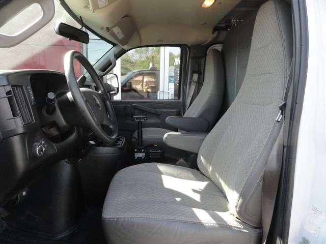 Chevrolet Express Cargo Van RWD 2500 135" 2019