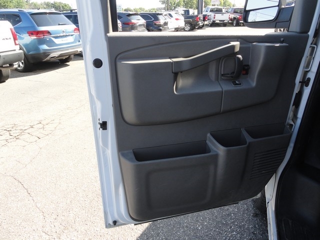 Chevrolet Express Cargo Van RWD 2500 135" 2019