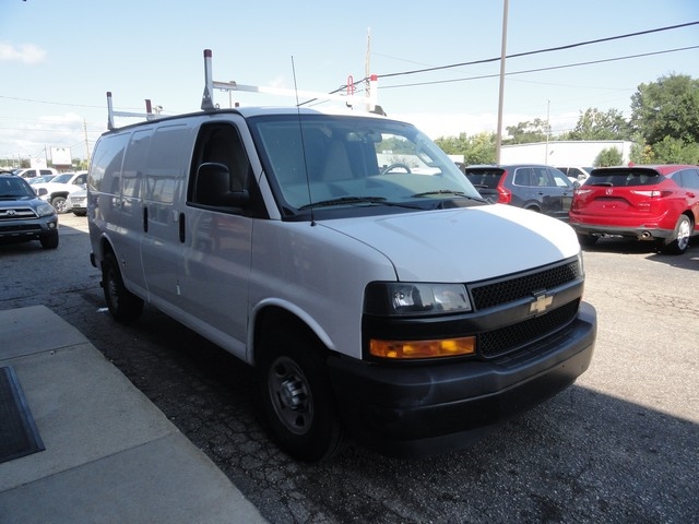 Chevrolet Express Cargo Van RWD 2500 135" 2019