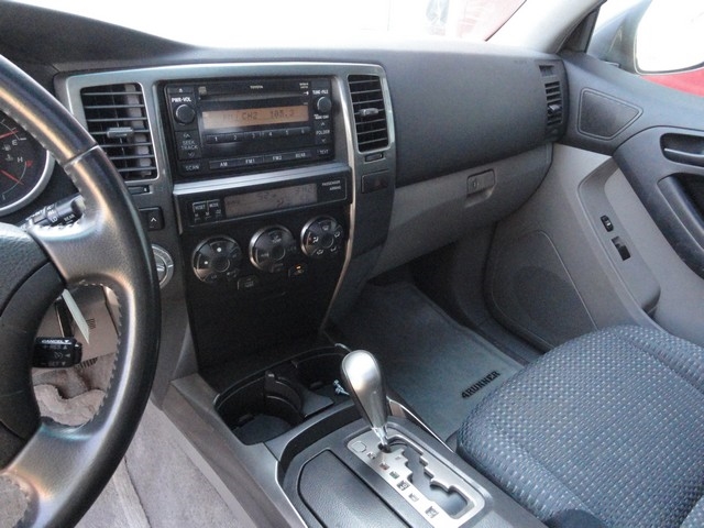 Toyota 4Runner 4dr SR5 V6 Auto 4WD (Natl) 2006