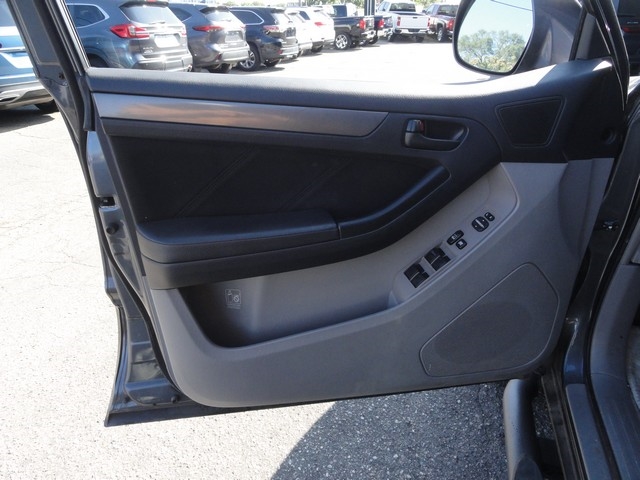 Toyota 4Runner 4dr SR5 V6 Auto 4WD (Natl) 2006