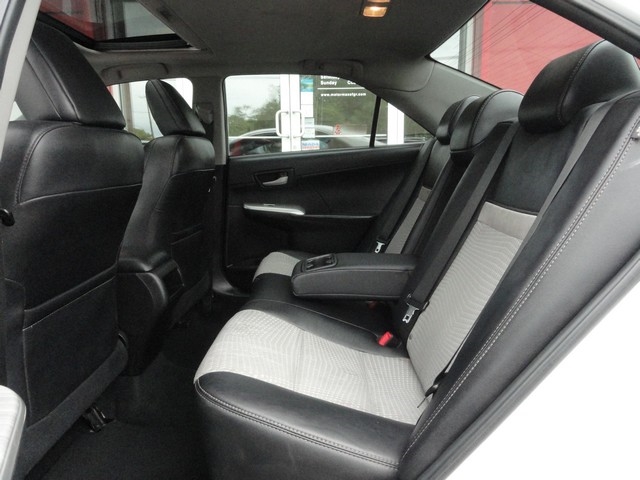 Toyota Camry 2014.5 4dr Sdn I4 Auto SE Sport (Natl) 2014