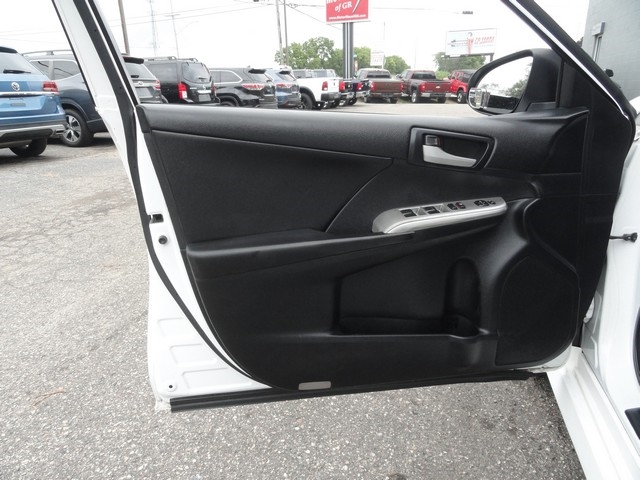 Toyota Camry 2014.5 4dr Sdn I4 Auto SE Sport (Natl) 2014