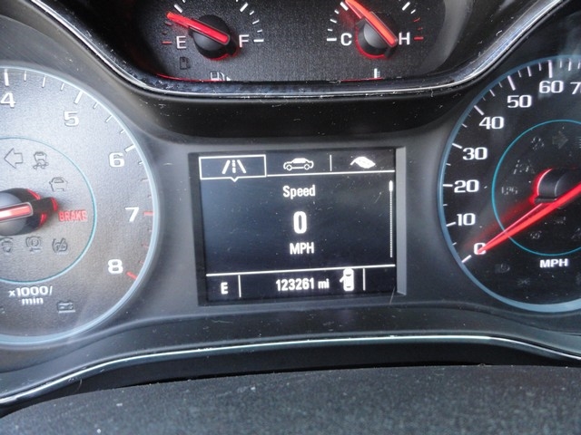 Chevrolet Cruze 4dr HB 1.4L LT w/1SC 2017