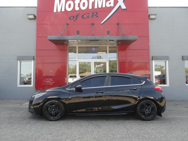 Chevrolet Cruze 4dr HB 1.4L LT w/1SC 2017