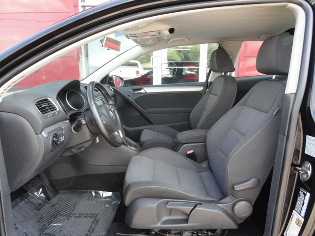 Volkswagen Golf 2dr HB DSG TDI 2012