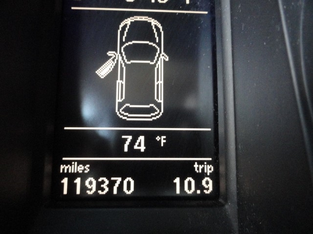 Volkswagen Golf 2dr HB DSG TDI 2012