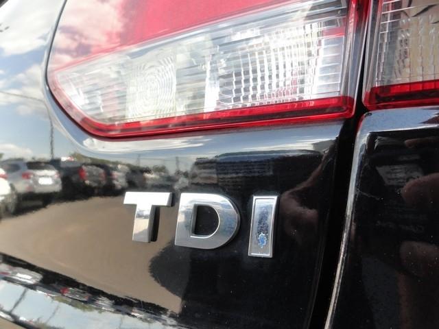 Volkswagen Golf 2dr HB DSG TDI 2012