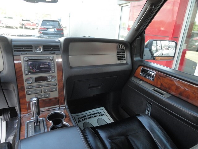 Lincoln Navigator L 4WD 4dr 2014