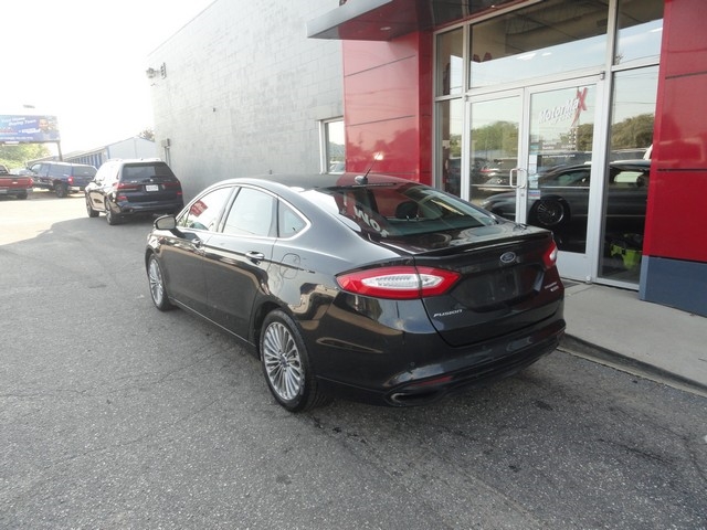 Ford Fusion 4dr Sdn Titanium FWD 2013