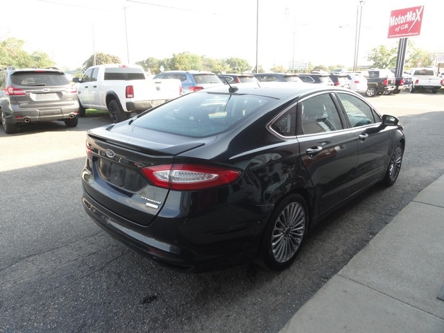 Ford Fusion 4dr Sdn Titanium FWD 2013