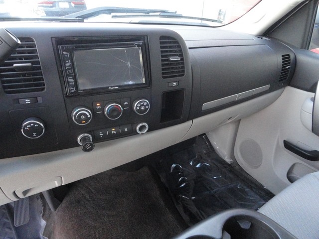 Chevrolet Silverado 1500 4WD Crew Cab 143.5" LT 2010