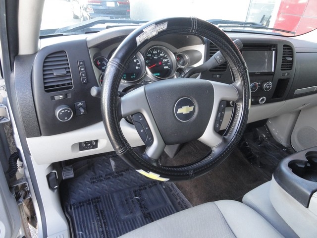 Chevrolet Silverado 1500 4WD Crew Cab 143.5" LT 2010