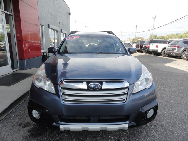 Subaru Outback 4dr Wgn H4 Auto 2.5i Limited 2013