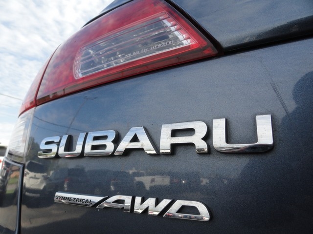 Subaru Outback 4dr Wgn H4 Auto 2.5i Limited 2013