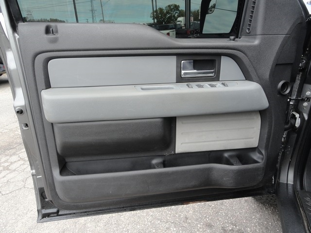 Ford 150 4WD SuperCab 145" XLT 2012