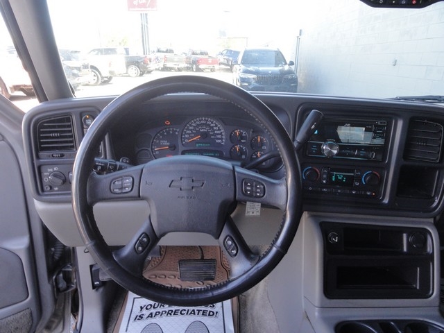 Chevrolet Tahoe 4dr 1500 4WD Z71 2003