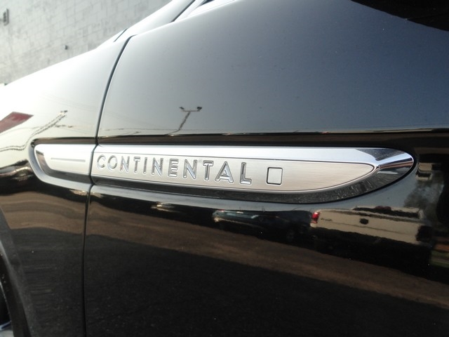 Lincoln Continental Standard AWD 2020