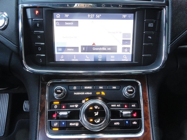 Lincoln Continental Standard AWD 2020