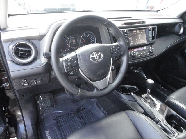 Toyota RAV4 Limited AWD (Natl) 2018