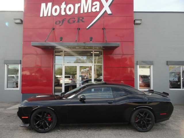 Dodge Challenger R/T RWD 2019