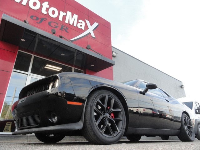Dodge Challenger R/T RWD 2019