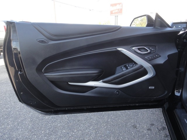 Chevrolet Camaro 2dr Conv 2SS 2017