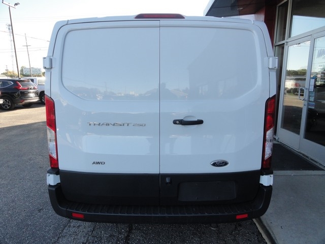 Ford Transit Cargo Van T-250 130" Low Rf 9070 GVWR AWD 2022