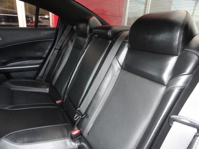 Dodge Charger SXT RWD 2019