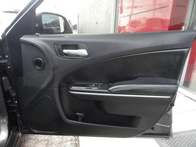 Dodge Charger SXT RWD 2019