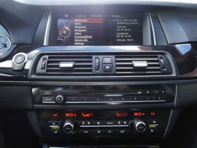 BMW 5 Series 4dr Sdn 528i RWD 2016