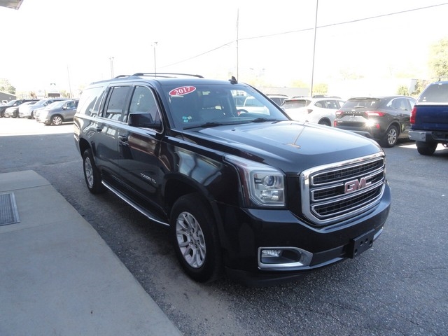 GMC Yukon XL 4WD 4dr SLT 2017