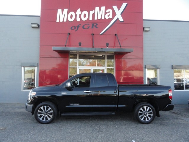 Toyota Tundra 4WD Limited Double Cab 6.5' Bed 5.7L (Natl) 2019