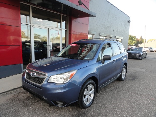 Subaru Forester 4dr CVT 2.5i PZEV 2015