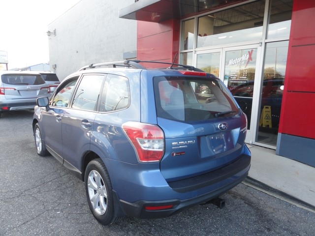 Subaru Forester 4dr CVT 2.5i PZEV 2015
