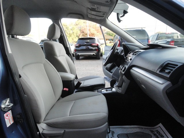 Subaru Forester 4dr CVT 2.5i PZEV 2015