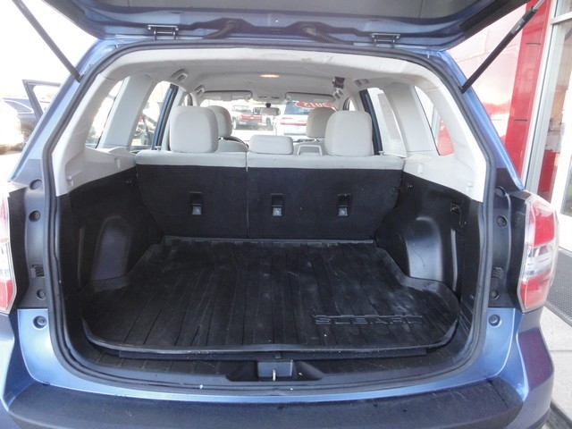 Subaru Forester 4dr CVT 2.5i PZEV 2015