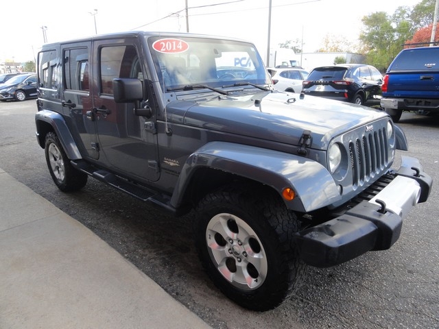 Jeep Wrangler Unlimited 4WD 4dr Sahara 2014