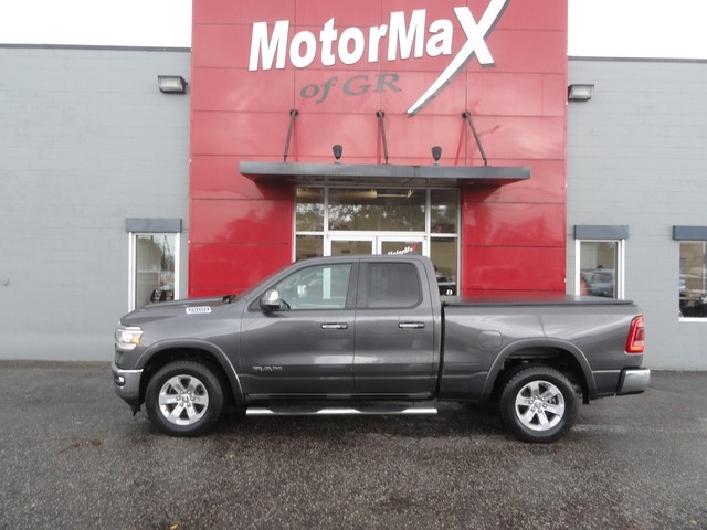 RAM 1500 Laramie 4x4 Quad Cab 6'4" Box 2019