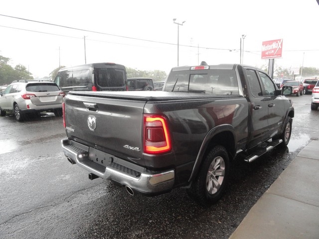 RAM 1500 Laramie 4x4 Quad Cab 6'4" Box 2019