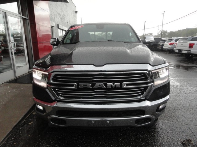RAM 1500 Laramie 4x4 Quad Cab 6'4" Box 2019