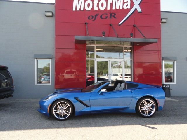 Chevrolet Corvette 2dr Stingray Z51 Cpe w/1LT 2016