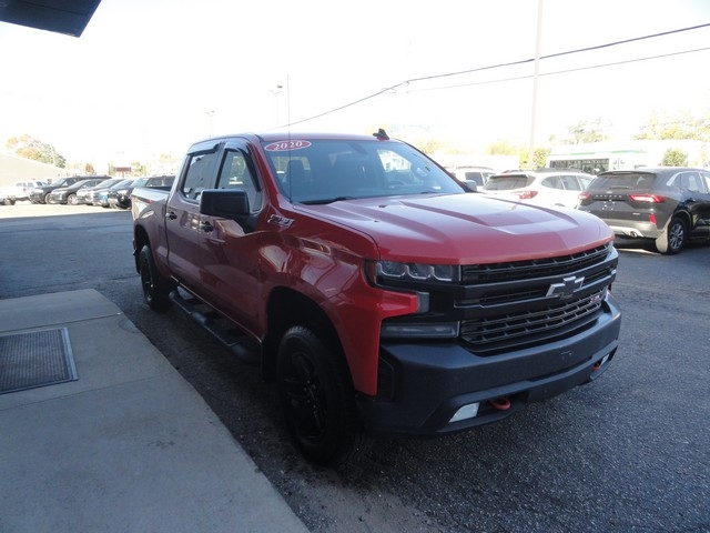 Chevrolet Silverado 1500 4WD Crew Cab 147" LT Trail Boss 2020
