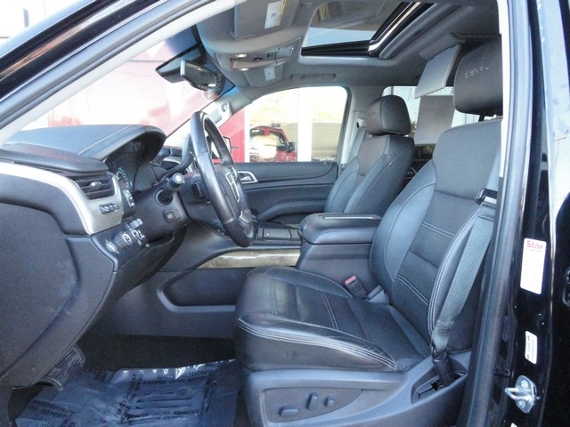 GMC Yukon XL 4WD 4dr Denali 2017