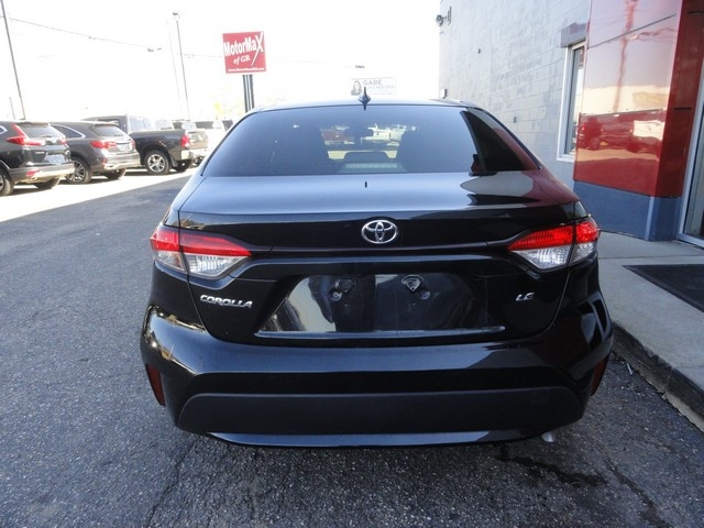 Toyota Corolla LE CVT (Natl) 2021