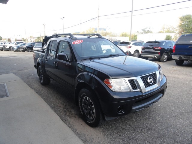 Nissan Frontier 4WD Crew Cab SWB Auto PRO-4X 2014