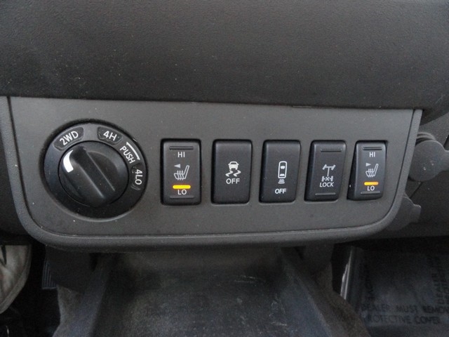 Nissan Frontier 4WD Crew Cab SWB Auto PRO-4X 2014